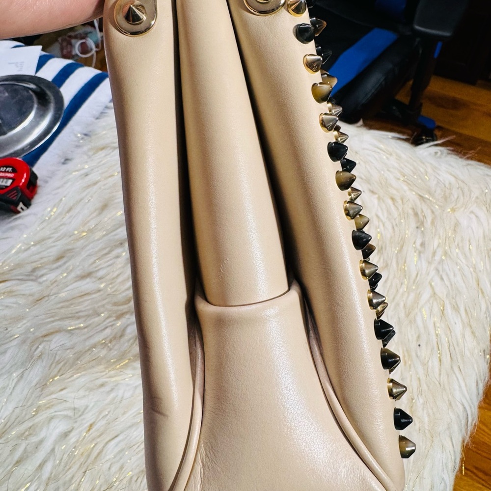 Christian Louboutin Cream and Gold 2ways Crossbody Bag with Studded Design - Picture 14 of 16